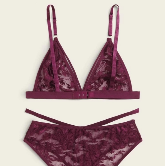 Lingerie - Picture 5 of 6